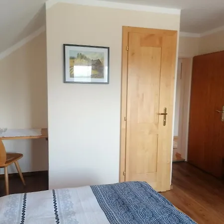 Holzer Fanning Apartament *