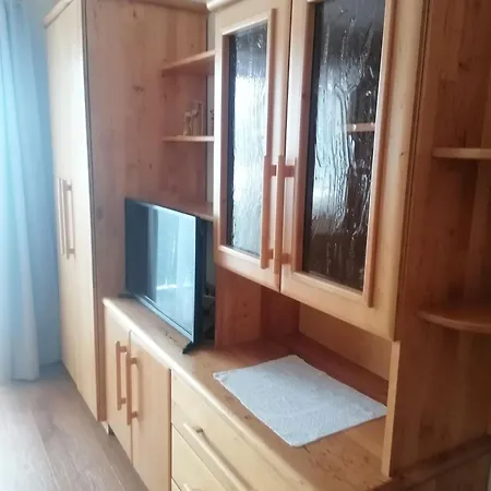 Holzer Fanning Apartament